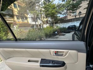 Toyota Fortuner 2013 - Máy xăng 1 cầu, đi chuẩn 9v