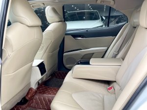 Toyota Camry 2021 - Biển HN 1 chủ từ đầu