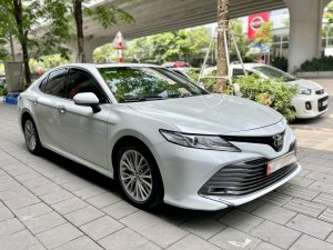 Toyota Camry 2021 - Biển HN 1 chủ từ đầu