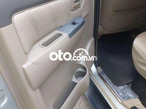 Toyota Hilux  G sx 2011 số sàn máy dầu 2 cầu xe gia lai 2011 - Hilux G sx 2011 số sàn máy dầu 2 cầu xe gia lai