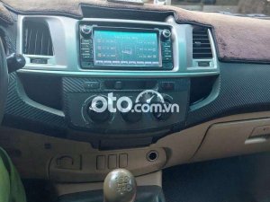 Toyota Hilux  G sx 2011 số sàn máy dầu 2 cầu xe gia lai 2011 - Hilux G sx 2011 số sàn máy dầu 2 cầu xe gia lai