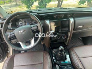 Toyota Fortuner Cần bán Fotuner 2016 số sàn 2016 - Cần bán Fotuner 2016 số sàn