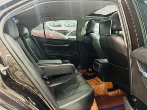 Toyota Camry 2019 - Gía 890 Triệu Đồng 