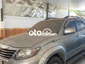 Toyota Fortuner  2012 máy xăng STD, 1 cầu 2012 - Fortuner 2012 máy xăng STD, 1 cầu