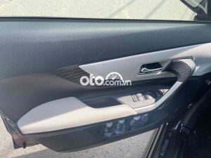 Toyota Veloz  Nhập khẩu tiết kiệm hơn 100tr so với xe VN 2022 - Veloz Nhập khẩu tiết kiệm hơn 100tr so với xe VN