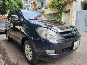 Toyota Innova 2007 - Màu đen, gia đình sử dụng mới 95%