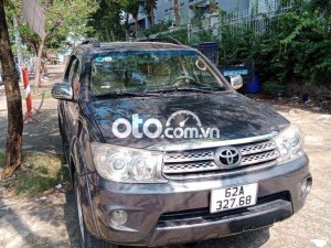 Toyota Fortuner   đời 2010 số tự động 2010 - Toyota Fortuner đời 2010 số tự động