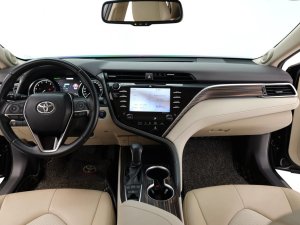Toyota Camry 2019 - Xe gia đình, hỗ trợ vay