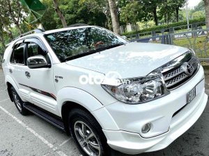 Toyota Fortuner  2.7 SPORTIVO 12/2011 TRẮNG.XE RẤT MỚI. 2011 - FORTUNER 2.7 SPORTIVO 12/2011 TRẮNG.XE RẤT MỚI.
