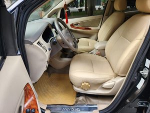 Toyota Innova 2007 - Màu đen, gia đình sử dụng mới 95%