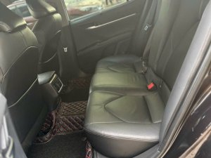 Toyota Camry 2020 - Giá 965 triệu