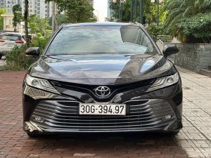 Toyota Camry 2020 - Giá 965 triệu