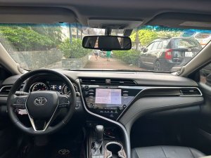 Toyota Camry 2020 - Giá 965 triệu