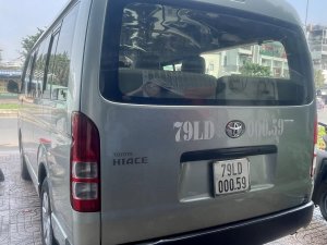 Toyota Hiace 2011 - 16 chỗ máy xăng