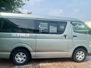 Toyota Hiace 2011 - 16 chỗ máy xăng