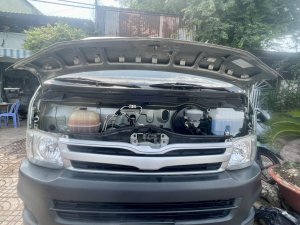 Toyota Hiace 2011 - 16 chỗ máy xăng