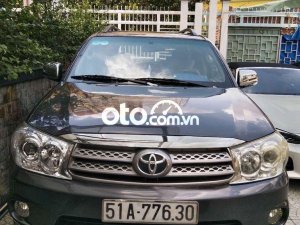 Toyota Fortuner Gd định cư nước ngoài cần bán xe tâm huyết của gd 2010 - Gd định cư nước ngoài cần bán xe tâm huyết của gd