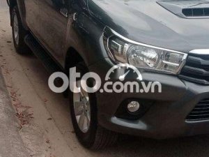 Toyota Hilux   2015 số sàn một cầu,xe zin 2015 - Toyota Hilux 2015 số sàn một cầu,xe zin