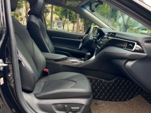 Toyota Camry 2020 - Mới đi được 10k km, Nhập khẩu nguyên chiếc từ Thái Lan