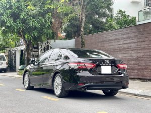 Toyota Camry 2020 - Màu đen