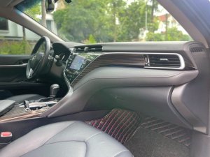 Toyota Camry 2020 - Màu đen