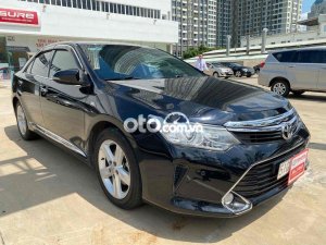 Toyota Camry   2017 Đen, Sẵn Bs HCM, có Trả Góp 2017 - Toyota Camry 2017 Đen, Sẵn Bs HCM, có Trả Góp