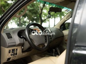 Toyota Fortuner  Fortune 2010 Đen phụ tùng mới 2010 - Toyota Fortune 2010 Đen phụ tùng mới
