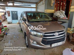 Toyota Innova   2.0E MT ODO 81.000KM số sàn màu đồng 2019 - Toyota Innova 2.0E MT ODO 81.000KM số sàn màu đồng