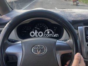 Toyota Innova Xe 2014 - Xe