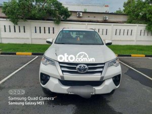 Toyota Fortuner   2.4G MT 2019 trắng số sàn máy dầu 2019 - Toyota Fortuner 2.4G MT 2019 trắng số sàn máy dầu