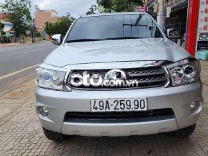 Toyota Fortuner   2010. 2 CẦU, MÁY XĂNG, SỐ TỰ ĐỘNG. 2010 - TOYOTA FORTUNER 2010. 2 CẦU, MÁY XĂNG, SỐ TỰ ĐỘNG.