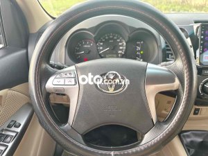 Toyota Hilux  2014 số sàn 1 cầu cực đẹp lốp theo xe 2014 - Hilux 2014 số sàn 1 cầu cực đẹp lốp theo xe