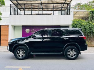 Toyota Fortuner 2017 - Nhập khẩu