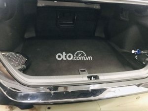 Toyota Camry Bán xe   Hybrid 2022 siêu lướt 2022 - Bán xe Toyota Camry Hybrid 2022 siêu lướt