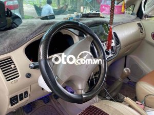 Toyota Innova xe k lỗi vô đồ nhiều . tiếp đám cưới k tl nhẹ 2006 - xe k lỗi vô đồ nhiều . tiếp đám cưới k tl nhẹ