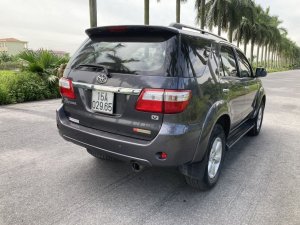 Toyota Fortuner 2011 - Máy xăng 2.7 số tự động 2 cầu nguyên bản chất lượng tuyệt vời.