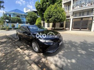 Toyota Camry  2.5Q. Cần bán gấp xe 2019 - Camry 2.5Q. Cần bán gấp xe