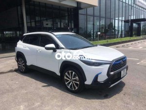 Toyota Corolla Cross Cross HV đi 5000 km đk 1/2022 mới 98% 2021 - Cross HV đi 5000 km đk 1/2022 mới 98%
