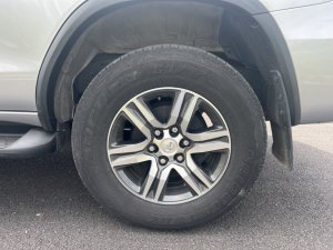 Toyota Fortuner 2017 - Giá 700tr