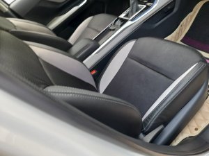 Toyota Veloz 2022 - Xe cá nhân 1 chủ từ mới