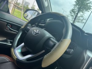 Toyota Fortuner 2017 - Giá 700tr