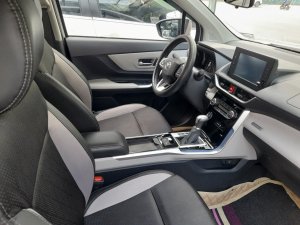 Toyota Veloz 2022 - Xe cá nhân 1 chủ từ mới