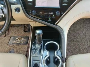 Toyota Camry 2020 - Nhập Thái Lan