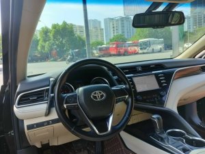 Toyota Camry 2020 - Nhập Thái Lan