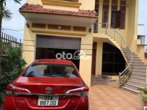 Toyota Vios Bán xe  siêu lướt màu đỏ. 2021 - Bán xe Vios siêu lướt màu đỏ.