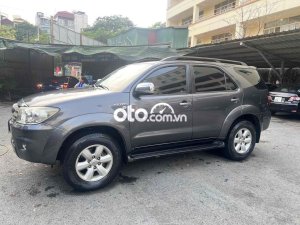 Toyota Fortuner Bán  2010 mầu Xám 2010 - Bán fortuner 2010 mầu Xám