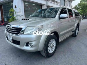 Toyota Hilux   2.5E sx 2014 tư nhân chạy 8v5 km 2014 - Toyota Hilux 2.5E sx 2014 tư nhân chạy 8v5 km