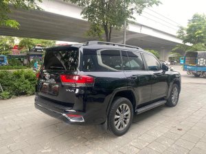Toyota Land Cruiser 3.5 Turbo  2022 - Bán Toyota Land Cruiser 3.5 Turbo, Model và đăng ký 2022, mới 99,9%.