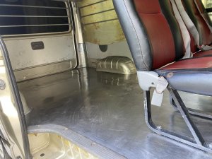 Toyota Hiace 2008 - 6 chỗ ngồi máy dầu,  nguyên zin anh em bao sang tên cho