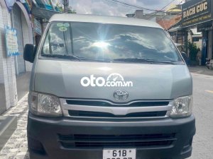 Toyota Hiace Bán   2011 10 chỗ máy xăng 2011 - Bán Toyota Hiace 2011 10 chỗ máy xăng